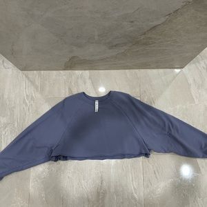 Alo women’s size small long sleeve crop shirt